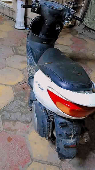 السلام عليكم دراجه بريز للبيع نوزن الدراجه مجفته انا بغداد سعرها 350 قفل***********ا اللي يحب يتواصل على رقم موبايلي
