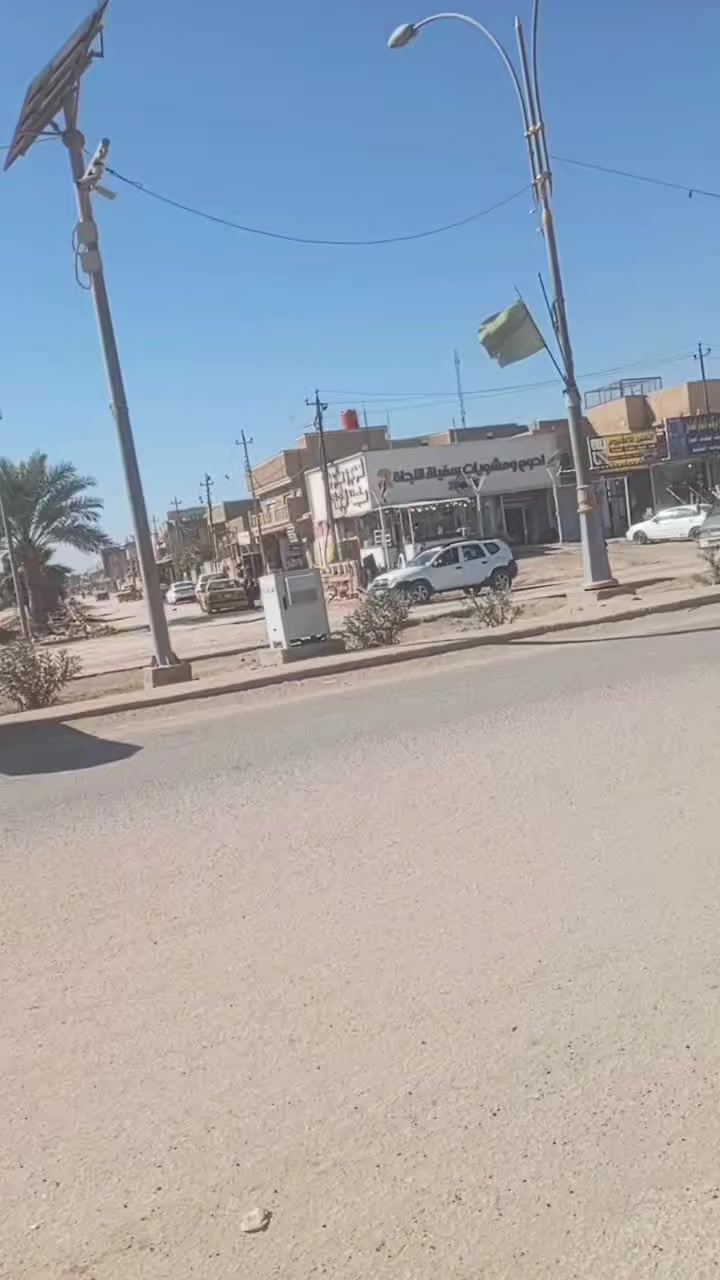 بيت للبيع طابو زراعي سند 25 طابو زراعي 

في حي الشهداء في شارع الحسينيه شارع لحوم سفينه النجاه 

المساحه 140البيت فارغ حاليا قرب موكب قمر بني هاشم 

ينباع نقد او اقساط مقدمه مناسبه جدا 

***********//ابو علوش ☎️☎️👉
