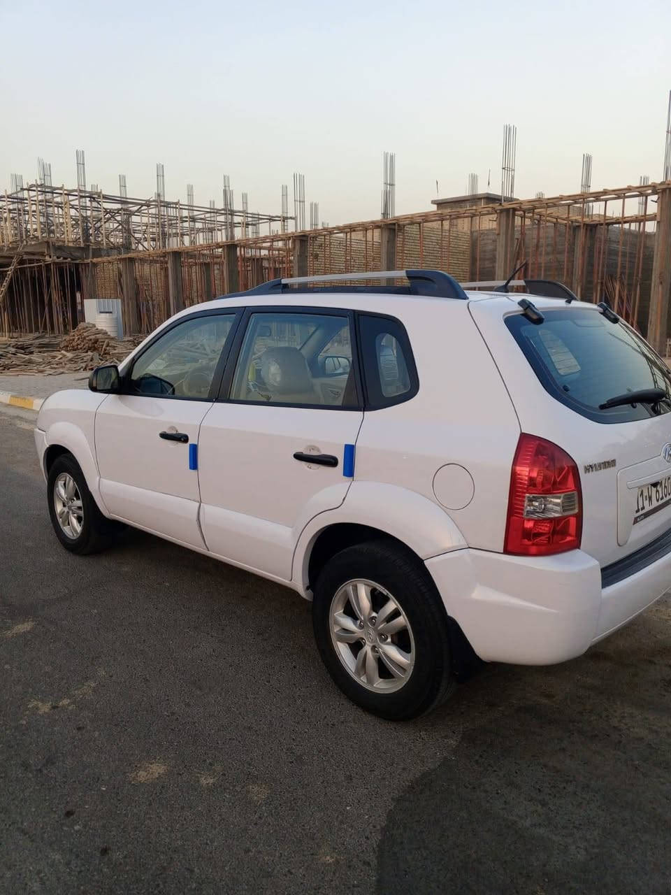 سلام عليكم ورحمة الله وبركاته
سياره توسان 2010
مكفوله من عده بك اليت يمه شبرر ضربه خفيفه
ماشيه 105
سياره رايده 135   و بيه مجال شي قليل
بكاني واسط الصويره و تحياتي الكم
***********
