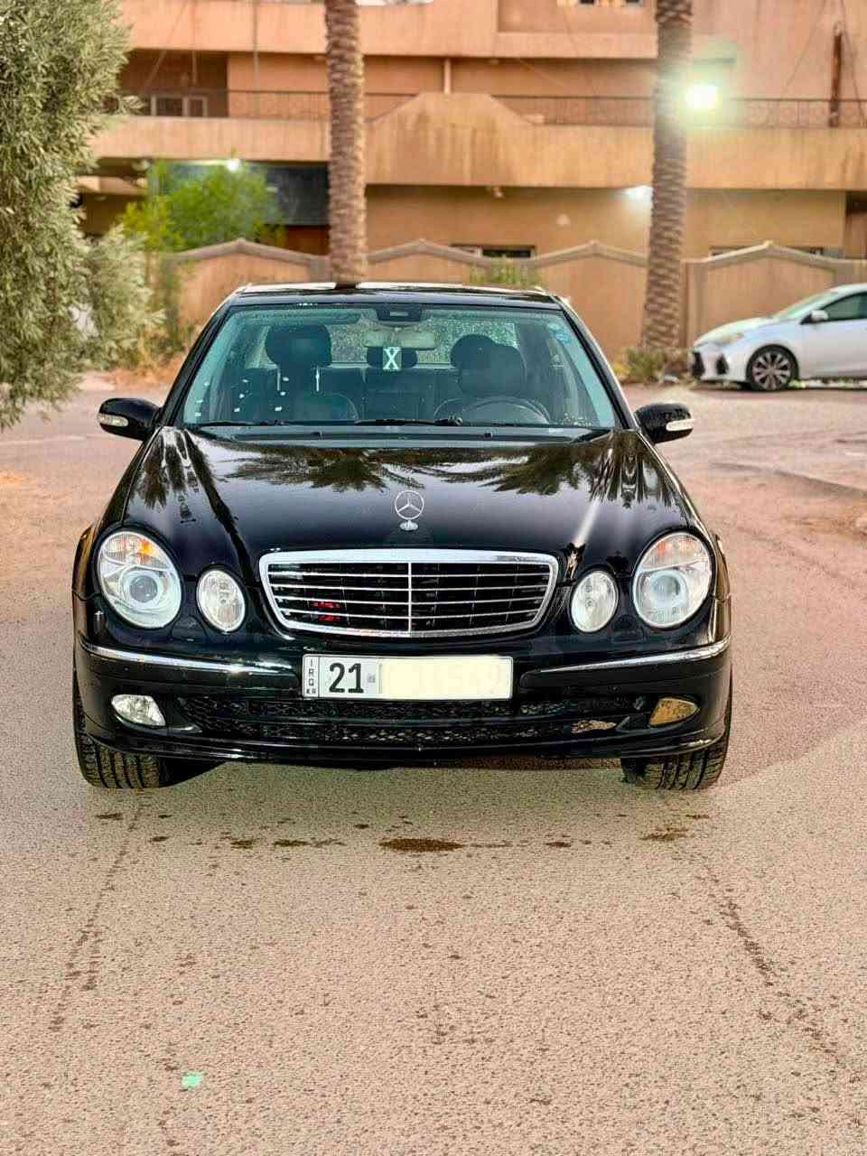‎السلام عليكم 
‎للبيع مرسيدس W211 موديل 2002 وارد يابان 
‎حجم 320 V6 فول عدا الفتحه كير ومحرك جديد تخم تاير  وحداديه جديده تبريد سوناره بالمنشور جاملغ امامي ومكانين بالداير الخلفي باسمي رقم جديد سليمانيه بيه ملاحظات بسيط 
‎رايده ب90 ورقه وبيه مجال بسيط للشراي 
‎مكانه اليرموك 4شوارع
*********** بغداد, العراق
