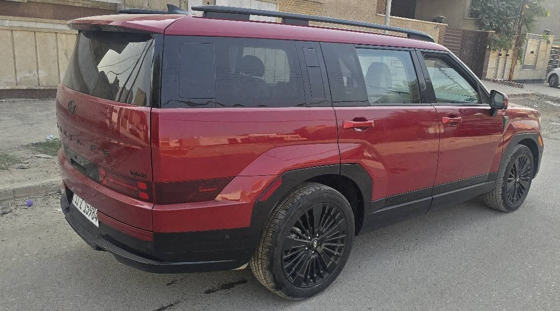 🚗 للبيع: 2024 Hyundai Santa Fe Calligraphy – هايبرد 🇺🇸
الموقع: بغداد، البنوك، شارع الكنيسة
الاتصال: 📞 ***********
السعر: 19900$ بيع فقط
البيع فقط
---
✨ مواصفات السيارة – وارد أمريكي – هايبرد
✅ موديل: 2024 Hyundai Santa Fe – Calligraphy Hybrid
✅ عداد السيارة: ماشي فقط 9,000 ميل
✅ المحرّك: 1.6 لتر تيربو هايبرد ⚡⛽
✅ القوة: حوالي 226 حصان (مجمع بين البنزين والكهرباء)
✅ ناقل الحركة: أوتوماتيك 6 سرعات مزدوج القابض (DCT)
✅ نظام الدفع: AWD (دفع رباعي متواصل)
---
🛋️ الداخل والراحة
✅ مقاعد جلد Nappa فاخر 🛋️
✅ مقاعد أمامية مدفأة ومهواة 🌡️❄️
✅ شاحن لاسلكي مزدوج للهواتف 📱
✅ نظام صوت Bose 12 سماعة 🔊
✅ شاشة معلومات + عدادات رقمية 12.3 إنش 🖥️
✅ سقف بانورامي / فتحة سقف مزدوجة 🌞
---
🏞️ الخارج والمظهر
✅ عجلات 21 بوصة أنيقة 🛞
✅ مصابيح LED أمامية وخلفية 💡
✅ باب خلفي كهربائي مع فتحة ذكية 🔑
✅ تصميم فاخر Calligraphy 🎨
---
🛡️ السلامة والمساعدة في القيادة
✅ كاميرات 360° + مساعد صف السيارة 🛡️
✅ حزمة Hyundai SmartSense:
تثبيت سرعة متكيف 🚦
مساعد البقاء في المسار
تنبيه النقطة العمياء
✅ صفوف خلفية قابلة للطي لتوسيع الشحن
---
📌 ملاحظات
🚫 البيع فقط، لا تبادل
🔧 حالة ممتازة، استخدام قليل جداً (9000 ميل فقط)
💰 السعر النهائي: 19900$
--- بغداد, العراق
