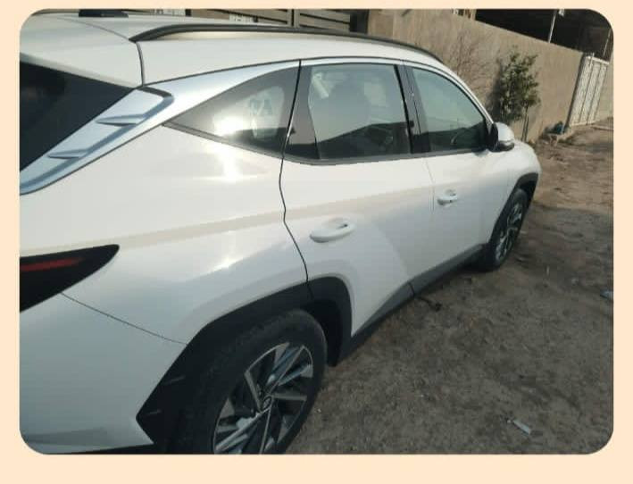 إسلام عليكم
توسان 24 كفاله عامه ماشيه 20االف 
السعر 225 بيه مجال تفاصيل اتصل على صاحب سياره لان اني مكلف بلنشر.  ***********
