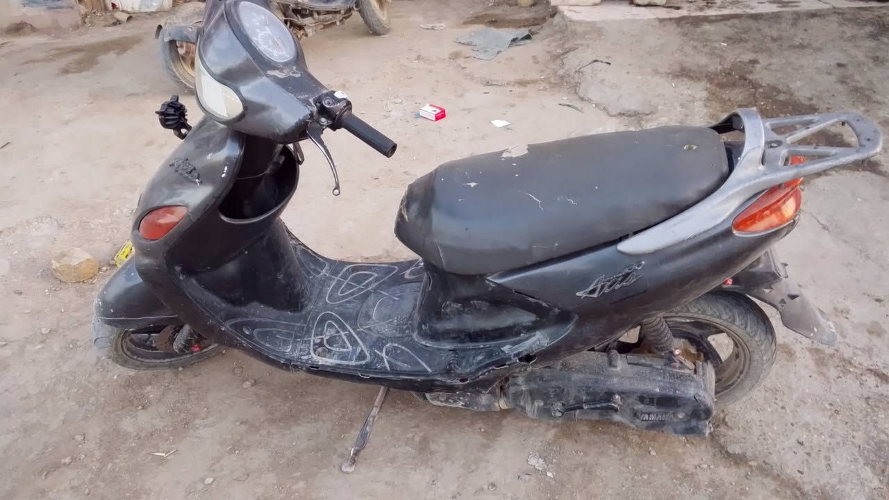 دراجه اكزز نضيفه شلعه ومعدل فوول
جيب مصلح وتعال افحص ترايك وين ماجان

250

حله بكرلي ‏

‪***********‬‏

ابو علي  هذا راعيها

