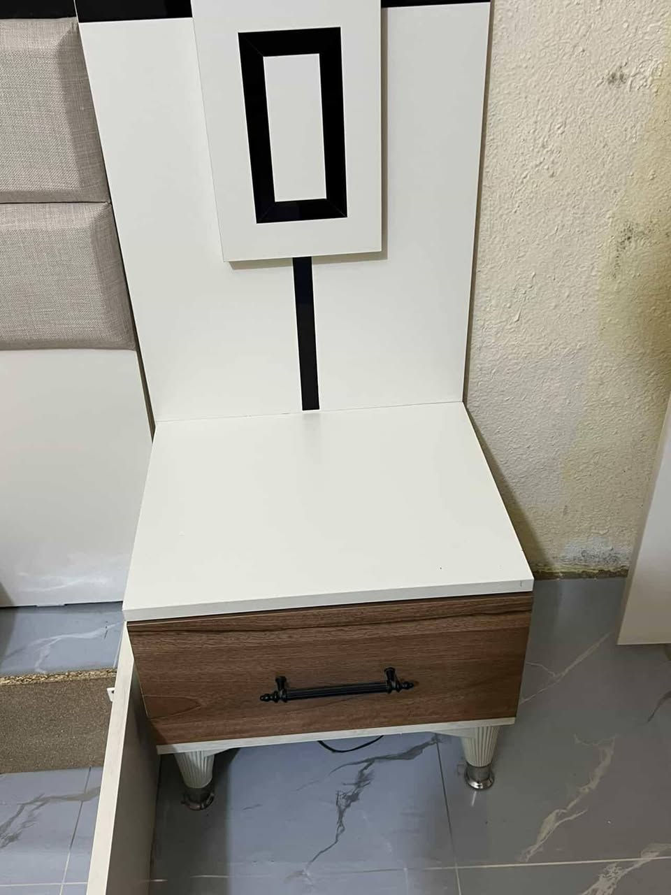 السلام عليكم غرفه تركي للبيع 6قطع عرفه نضيفه صارله 5اشهر من ماخذه ومعتاز للبيع السعر 425 غرفه جديده الله شاهد مكاني حله بابل مركز باب المشهد الرقم ***********
وتساب موجود
