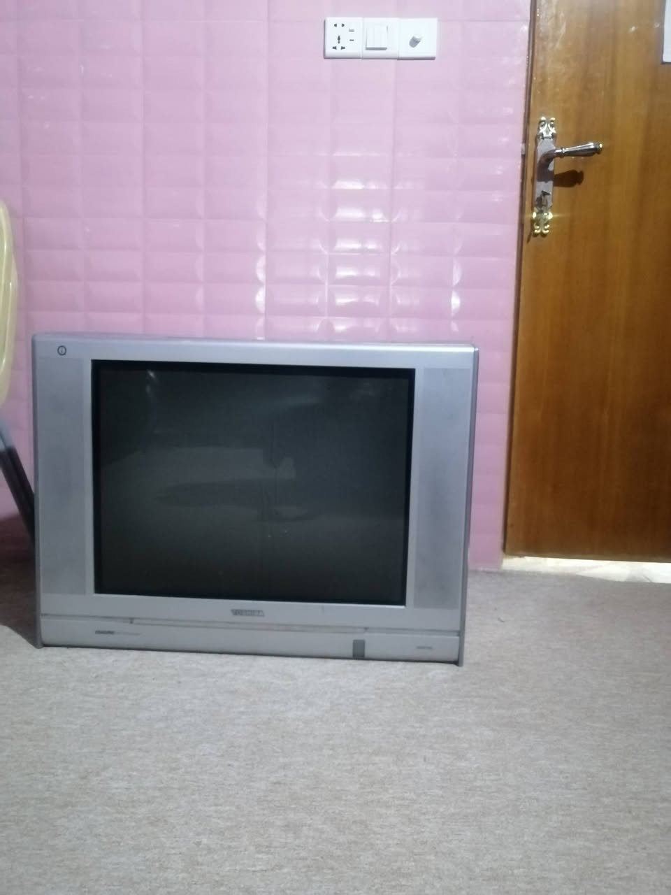 تلفزيون شغال وبحالة جيده الحجم الكبير جداً


**إذا كنت صاحب هذا الإعلان وتريد حذفه لأي سبب، رجاءا أرسل رسالة إلى الدعم الفني**