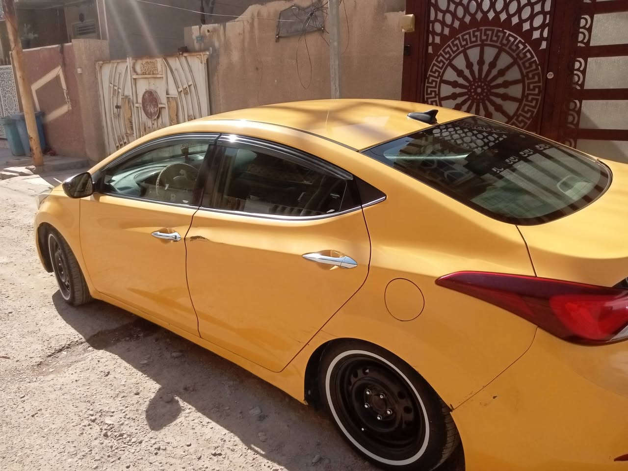 النترا وارد  امريكي محرك 1800 موديل 14 ضرر خفيف الجاملخ الامامي بدون ايرباك  مع وجود بعض الخدوش والرصعات في الباب الخلفي ناتجه عن الاستخدام في بغداد
 مع بداية تبخير علما أن السياره تحتوي على منظومة غاز السياره باسمي السعر 85 بيه مجال تجي  تشوف وتفحص وتدلل   الشعب حي التجار ***********
