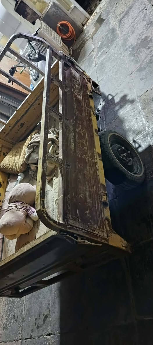 بدي مديل ١٤ مامتواجد فيس رقم لهاتف***********👍
