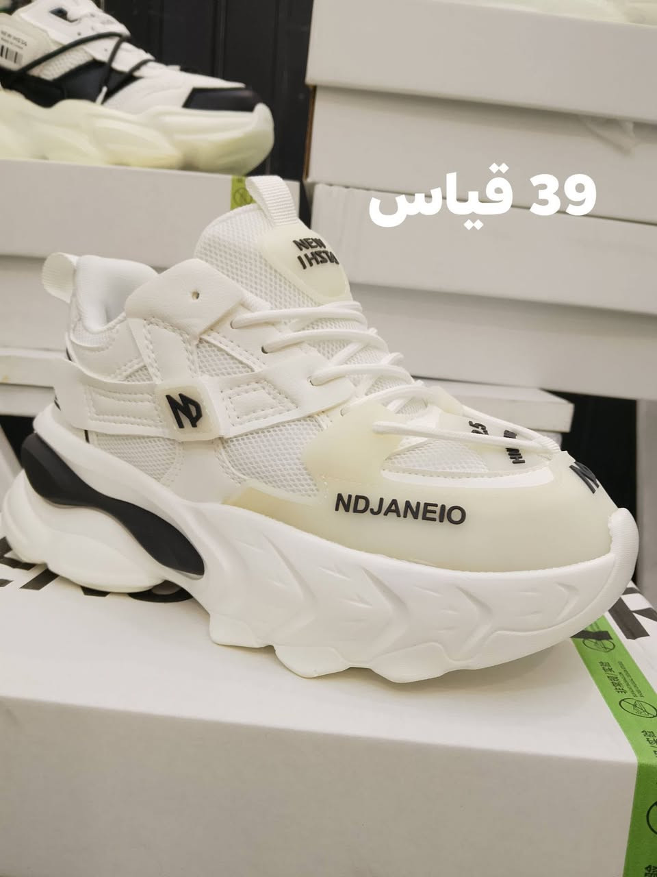 شباب السلام عليكم وصلت بضاعتي الجديدة ترنشوز  رياضي درجة الى وباسعار جدا مناسبة ب10000فقط مع توصيل مجاني لباب بيتك***********🛵🫵👌👌🫰
