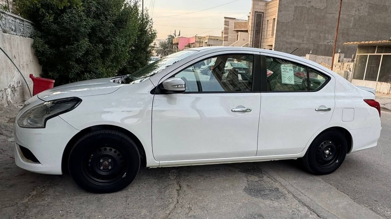 السلام عليكم للبيع فقط 
سني 2024 رقم اربيل بسمي تحويل ثاني يوم 
فول موصفات قطعتين تبريد وحساس وشاشه وكامره وتحكم ستيرن وتجوه خلفيه 
مغلفة ارضية جلد و مغلف التنته كامله مكمله 
بيه طخه من الخلف  ناشر السونار ويه الصور 
شوفهن زين وخابر ماشية 57  الف مكانه زيونة 
سعره 114$ورقه  ***********
