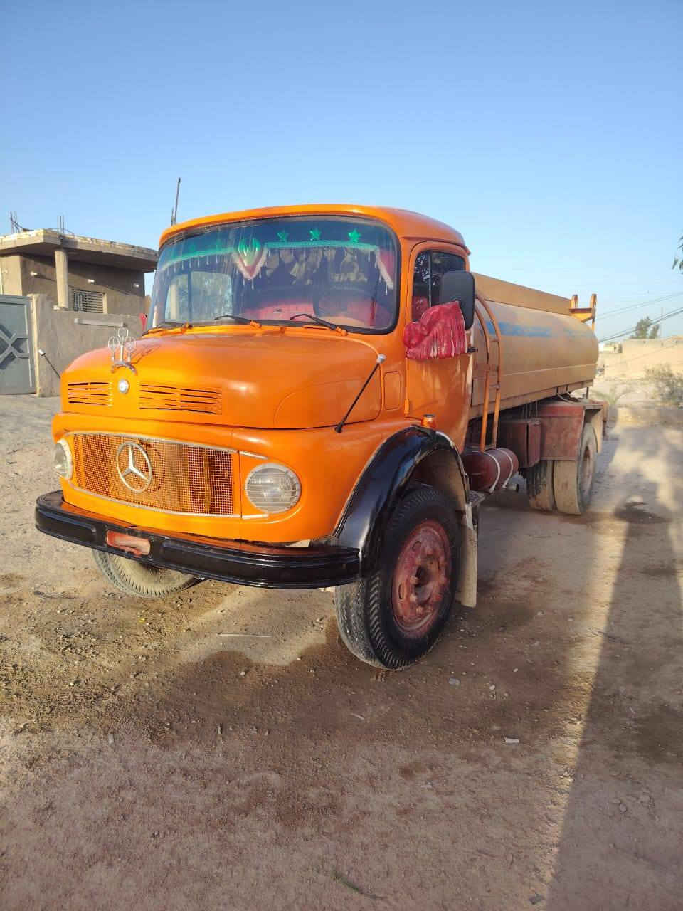 أبو ردين عشره طن شاصي خام محرك وكير واكسن عل شرط كهربائات تخم جديد رقم انبار ألماني بسنويه تنكر شرط التحويل ملاحظة مكلف بنشر رقم الجوال ***********
