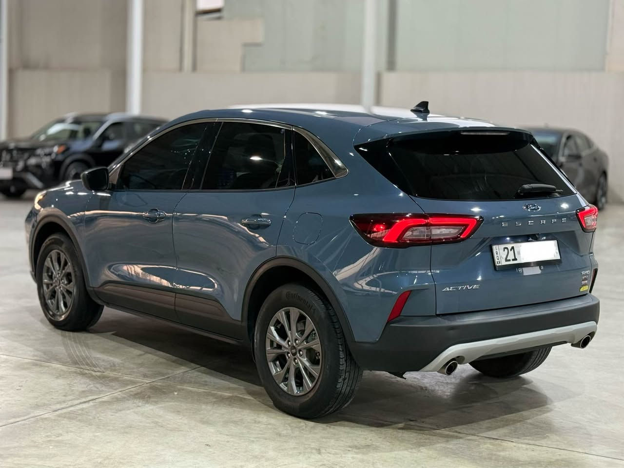 🔥 Ford Escape ACTIVE 2023 AWD Full Option 

ڕەنگ: سمنتی(چیمەنتۆی)
📅 مۆدێل: 2023
🛣️

✅ ACTIVE مواسەفات
✅ مۆتۆری 1.5L EcoBoost Turbo
✅ AWD (دەبل ئەکسڵ)
✅ گێچی ئەلیکترۆنی(دیجیتال)
✅ شاشەی گەورە
✅ Auto Start/Stop
✅ Auto Hold
✅ لایتی LED پێش و دوا + Auto Light
✅ کوشنی هیتەر
✅کوشنی کارەبا
✅ سوکانی هیتەر
✅ کارپلەی (Apple CarPlay)
✅ کامێرا + ڕاداری خەتی جادە + 360 Sensor

دوو پارچە کلێری هەیە بێ ناو بێ بێڕباگ 
✅ یەک دینار مەسرەفی تێدا نییە.
✅سياره كه  ره قه م كراوه
لە سلێمانیم 
١٣٢$گەلا 

📞 ***********
📞 *********** السليمانية, العراق
