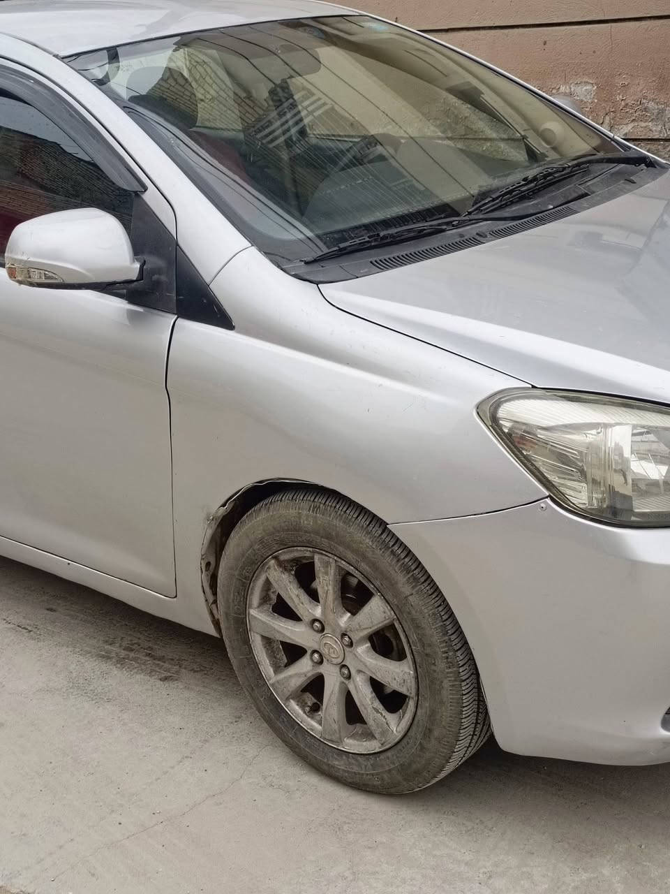 فولكس خصوصي اوتماتيك بلادي سياره عل بلاد خير من الله تبريد تدفء شغاله تخم تاير جديد صدر جديد موديل 12 قفل 45
***********
