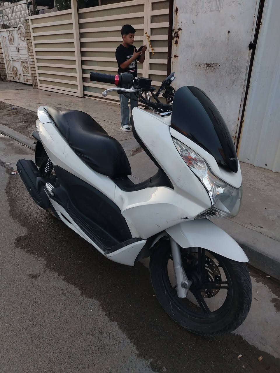 السلام عليكم بي سي اكس جيل اول دراجة نضيف محرك وكشر مكفوله السعر مليون 350 وبيها مجال حك الجيه مكاني حي العامل ***********
