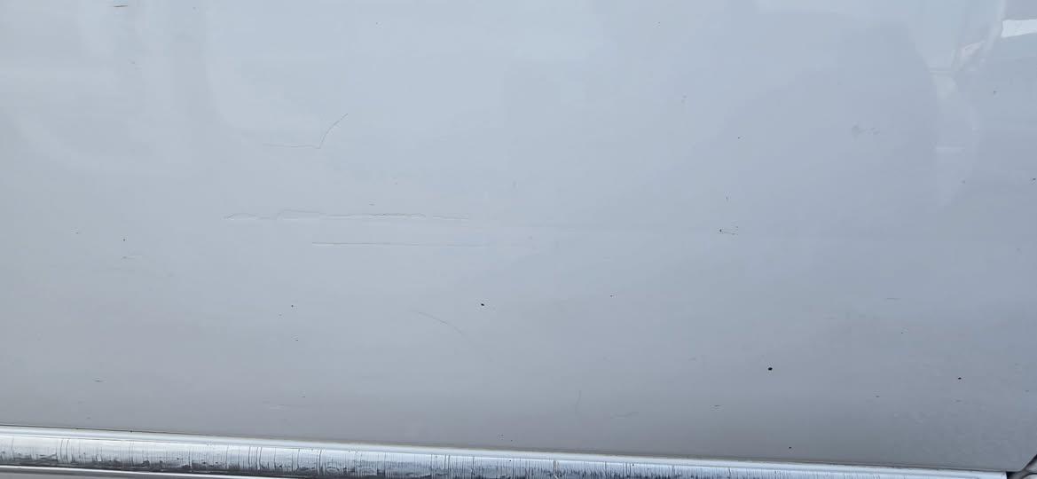 سوناتا 2011 خليجي للبيع
محرك 2400
اشاير مري
تخم تاير 
السياره مكفوله وسونارها وياها  كلشي موضح بالصور 
السنويه تنتهي سنة 2026 شهر 10 يوم 24  
سعرها 150 وبيها مجال بسيط
عنواني ابي غريب


**إذا كنت صاحب هذا الإعلان وتريد حذفه لأي سبب، رجاءا أرسل رسالة إلى الدعم الفني**