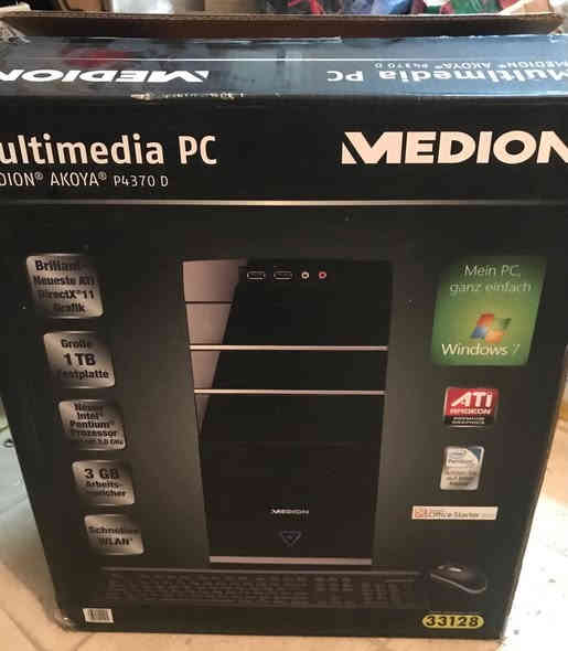 السلام عليكم جميعاً
من بعد اذن اصحاب الگروب المحترمون ؛
اعرض للبيع جهاز الكمبيوتر الشخصي ( دسك توب) من شركة ميديون( Medion MT14) الماني الصنع  Multimedia Pc Akoya P4370 … مع الباكيت الاصلي من المانيا…
مع قرص (7 Windows) من شركة مايكروسوفت الاصلي ( غير مستنسخ) مع قرص تعريف اجزاء الهارد وير..
الجهاز مستعمل وبالباكيت الاصلي مع كيبورد بلوتوث ..
الجهاز برام 3GB/ DDR  (وبدون الهارد دسك ( القرص الصلب ) وبدون مشغل الاقراص ( سي دي پلير) ..
الجهاز احترافي لاصحاب الصوتيات والمرئيات…
الجهاز مجهز للهارد دسك الربط الخارجي
ومجهز لقراءة كافة انواع الكارتات ( SD, MicSD, …..وغيرها)
 4 مخارج USB ..
كارت شاشة متطور…
باقي المواصفات موضحة بالصور..
نظام البيع فحم ("ادوات ") وذلك لعدم استخدام الجهاز منذ خمس سنوات ….
مكان الجهاز: بابل / حله
يوجد توصيل لكافة محافظات العراق وبالسعر المعتاد لدى شركات الشحن والتوصيل…
سعر الجهاز  75  الف دينار عراقي قابل للتفاوض…
☎️ ***********
