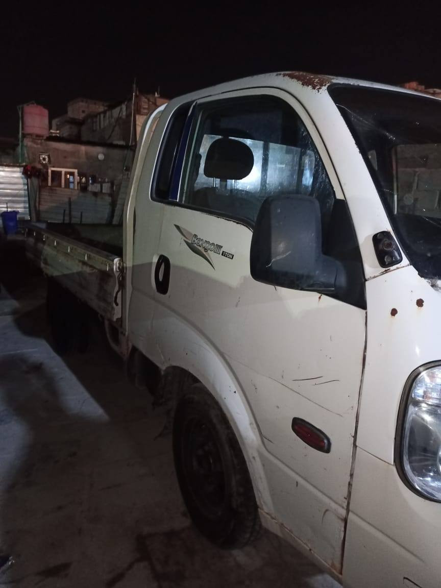 السلام عليكم سياره كيا حمل  مديل 11للبيع جاهزه من كل شيء سعرها 70 وبيها مجال للشراي  ساقطه  سنويه من 19  مكان جمهوريه***********
