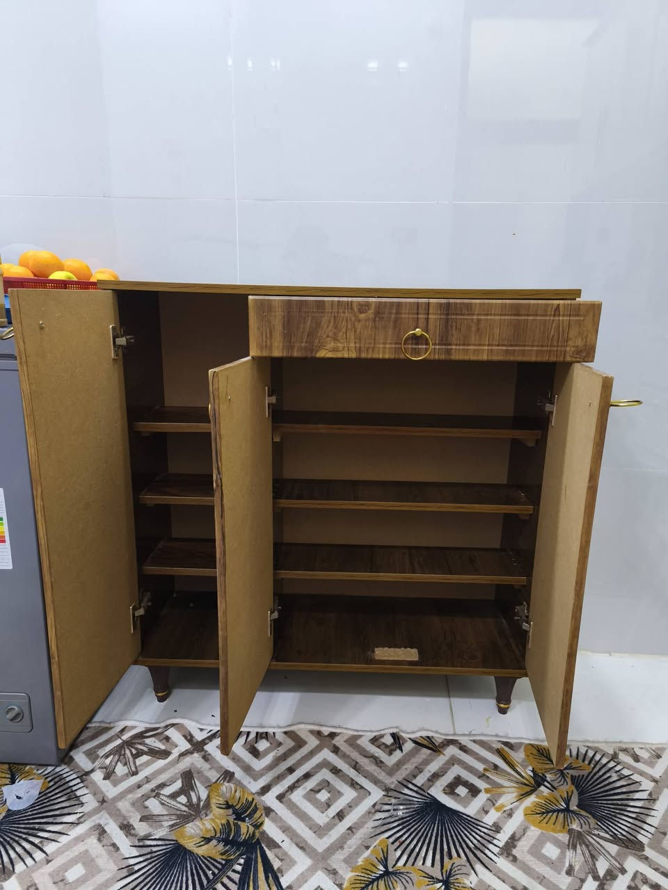 جزامه خشب للبيع في حي الوفاء السعر 40 للاستفسار ***********
