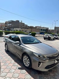 السلام وعليكم كيا اوبتما 2018 fe للبيع محرك 2400 gdi  السياره ماشيه ٨٣...