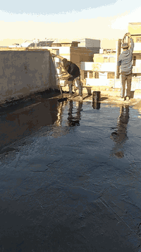 لتزفيت السطح بالزفت حسب طلب الزبون الزفت الجوده عاليه وطبقه عازله للاستفسار *********** متواجد واتساب
مراحل تزفيت السطح والاهتمام بأدق التفاصيل لضمان عدم تسرب نقطة مياه واحدة. السطح هو حماية البيت، وعزله بالزفت هو الحل الأمثل والأنسب سعراً.✅ طبقة عازلة متينة تقاوم أقسى الظروف الجوية.
✅ تنفيذ احترافي يضمن وصول المادة لكل الزوايا.
✅ حماية طويلة الأمد لمنزلك من الداخل ومن الخارج.
