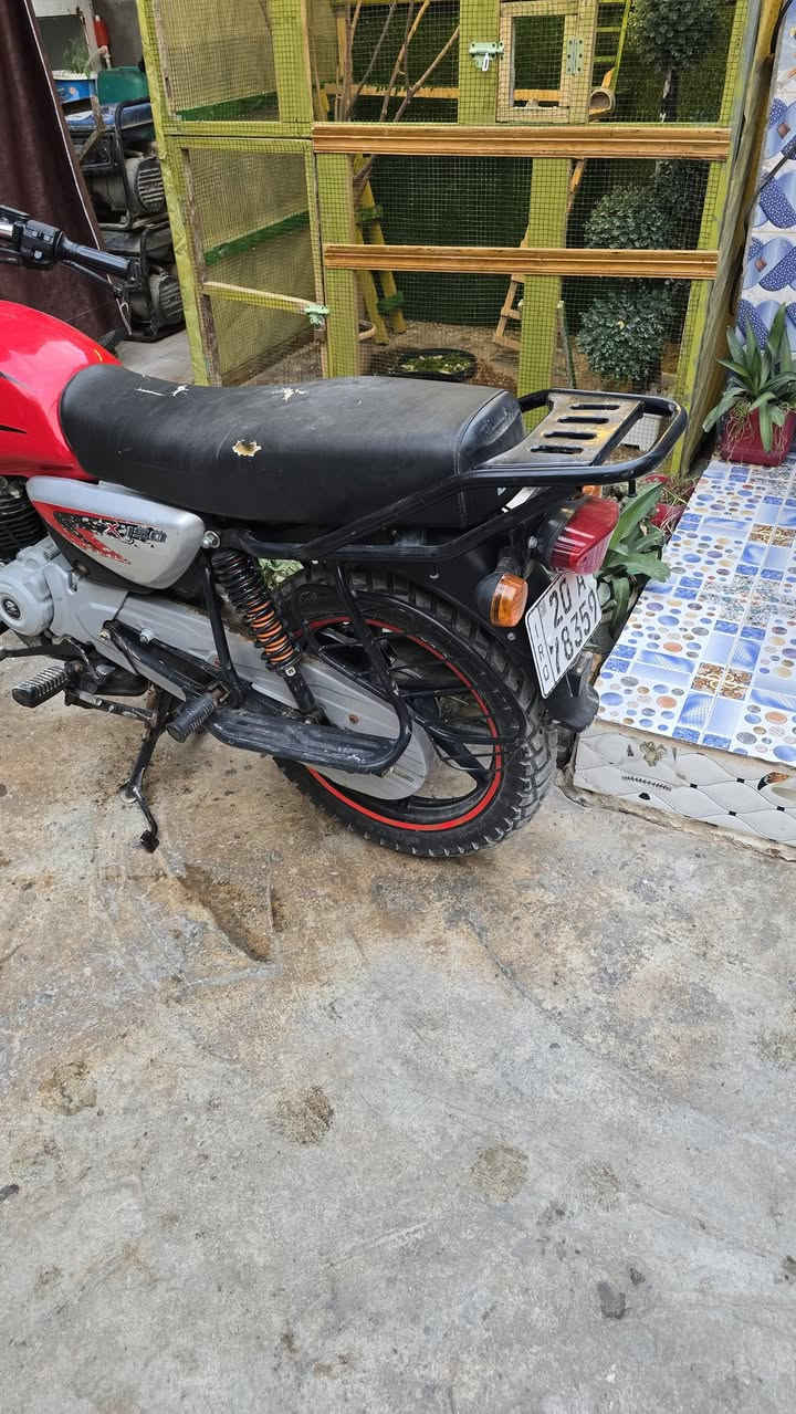 بوكسر جبلي الليبع  موديل 22  السعر مليونين وميه وبيه مجال بسمي تحويل مباشر ***********
