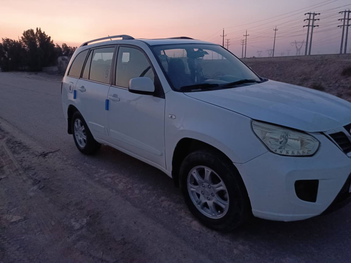 تيكو 2013رقم نجف انكليزي سياره مكفوله من ضربه اوتبديل اوصبغ بيها بس رشات اخياس السعر 48مكاني الديوانيه الشاميه *********** ديوانية, القادسية
