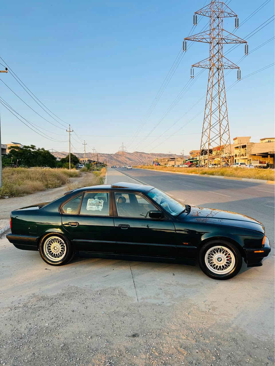 سەرەتا بەناوی خوودا
Bmw مۆدێل 1991 
بیلاد ٥۲٥ فوول گێڕ عادی کوشن نیوو جڵد ۷ کەلە کوشن  هیتەر گێچ ئەڵقە تەحدید سورعە جام کارەبا سڵاید پێش پان چوارتایەو ویلی لۆک بێ لێدراو تەبریت لەسەر سویچ 🥶گوێ بەرخ دەعامی بۆ دەعامی بەشەرت یەک ۲٥٠ مەسرەفی هەبوو بەگەڵا ببیبڕە تازە کورە کراوەتەوە کارەبایو  گشت گیانی لەسەر بیلادی ماوە  سوکانی M  پێویست بە وەسف ناکا هاتیە ئێرە گلەیت هەبوو وەک وەسفەکە نەبوو حەقی ڕێگات وەربگرەوە ڕەقەم هەولێر ڕەقەموو سەنەوی تا۲٠۳٠ نوێیە تەحویل خرامە موسو بڕاوو بەشەرت
شوێن کۆیە 
٠۷٥٠۷٥۹۸۳۷٥ كويسينجاك, أربيل


**إذا كنت صاحب هذا الإعلان وتريد حذفه لأي سبب، رجاءا أرسل رسالة إلى الدعم الفني**