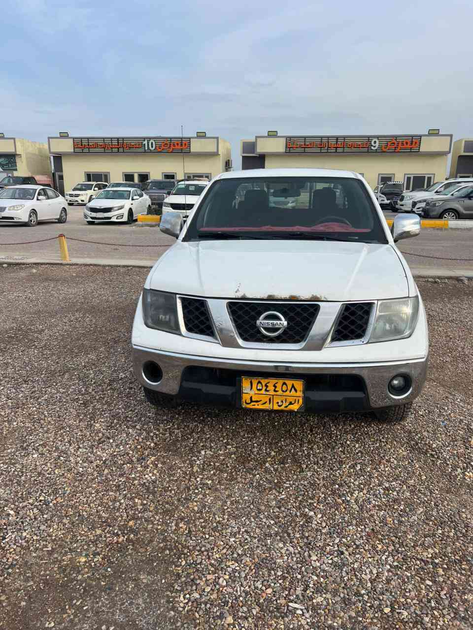 السلام عليكم
نيفاره 2014 بيها مكانات بارد وبيها مكانات صبغ + مكينه مفتوحه 
السعر 105ورقه 
العنوان البصره حيانيه
تواصل واتساب ***********
