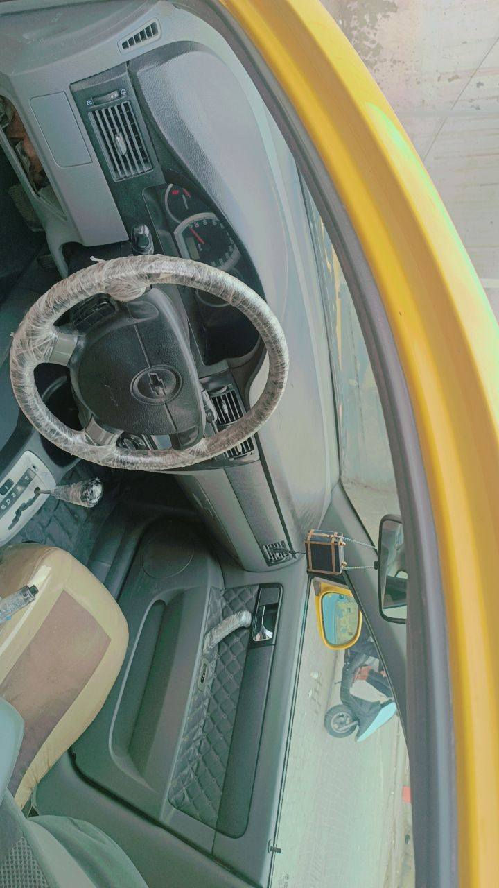 اوبترا 2011 السعر 65 وبيها مجال ***********
