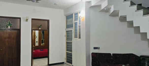 يالله توكلنا ع الله يوجد بيت للبيع حواس شارع التجار يبعد عن الشارع العام ١٠٠م الطابق الارضي يتكون من 
استقبال كلدور مطبخ صاله غرفتين نوم حمام + تواليت داخلي ترك + منور + كراج وحديقه 
الطابق الاول كامل شغل درجة اولى 
الطابق الثاني يتكون من غرفتين نوم وصاله وحمام وتواليت وسطح چبير يحتاج فقط لبخ وارضيه مأسس كهرباء وماء 
بناء كله طابوگ بناء حديث سنة 24
المساحة 250 متر 
وجه 10 ونزال 25
الاستفسار اكثر الاتصال بناء
***********
***********
