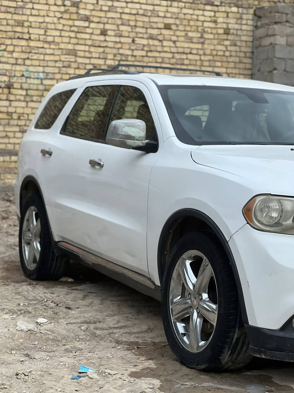 السلام عليكم
سياره دورنكو وارد خليجي للبيع فقط 
موديل. 2013
محرك. 6سلندر 
عدد الركاب. 7راكب
السياره فول مواصفات ماعدا البصمه كفاله عامه محرك كير سياره جاهزه من كلشي السياره استخدام شخصي سنويه جديه رقم إنكليزي سياره بسمي تحويل ثاني يوم السعر المطلوب 195وبيه مجال بسيط المكان الناصريه مركز المدينه مامتواجد على الفيس للاستفسار ***********
