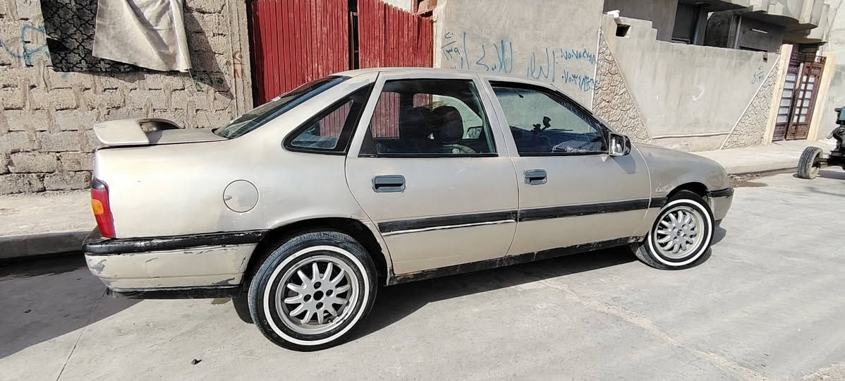 فكترا حجم، 20شرط التحويل 
تواير 4جدد 
باتري جديد 
كهربائيات كلها شغاله 
للبيع نقد 
للتفاصيل اكثر
واتساب +اتصال***********
واتساب +اتصال***********
