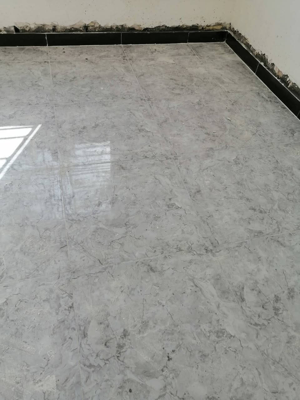 سلام عليكم خلفه سراميك ارضيه جدران

                                     ،،،    ☝🇮🇶   
                ***********
