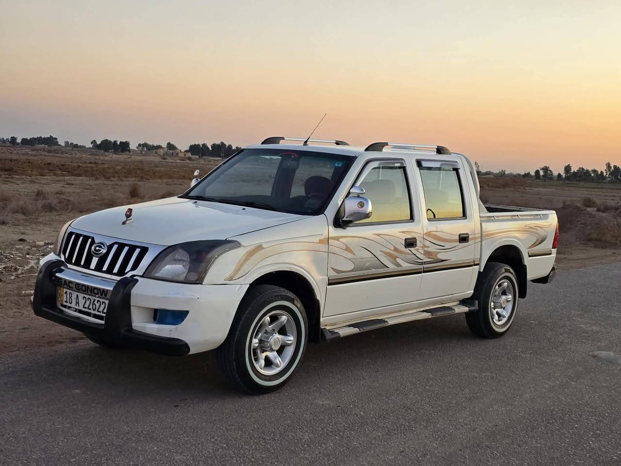 السلام عليكم
بيكم كنو موديل 2012 رقم بابل دولي بسمي 

مكفوله كفاله عامه 

سياره جديده ماشيه 145 الف حقيقي 

كير محرك شرط حداديه تخم تاير شرط تبريد شغال 

الاتصال *********** مكان ديوانيه
