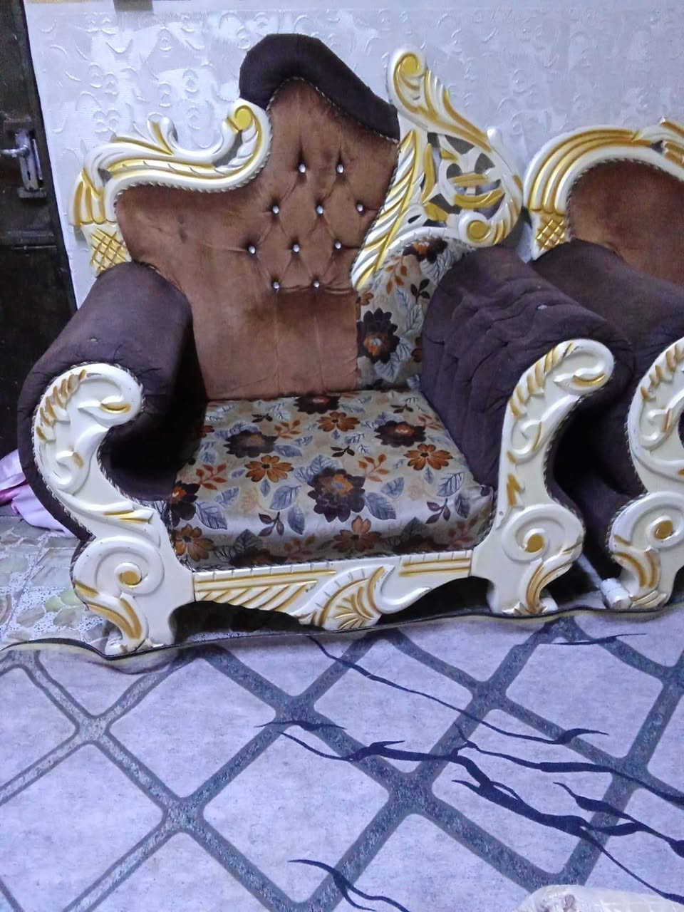 بسعر ب ٥٠ وبيهن مجال مدينه الصدر


**إذا كنت صاحب هذا الإعلان وتريد حذفه لأي سبب، رجاءا أرسل رسالة إلى الدعم الفني**