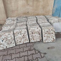 كاشي مستخدم • ٤٠×٤٠ • ١٢٠كاشيه