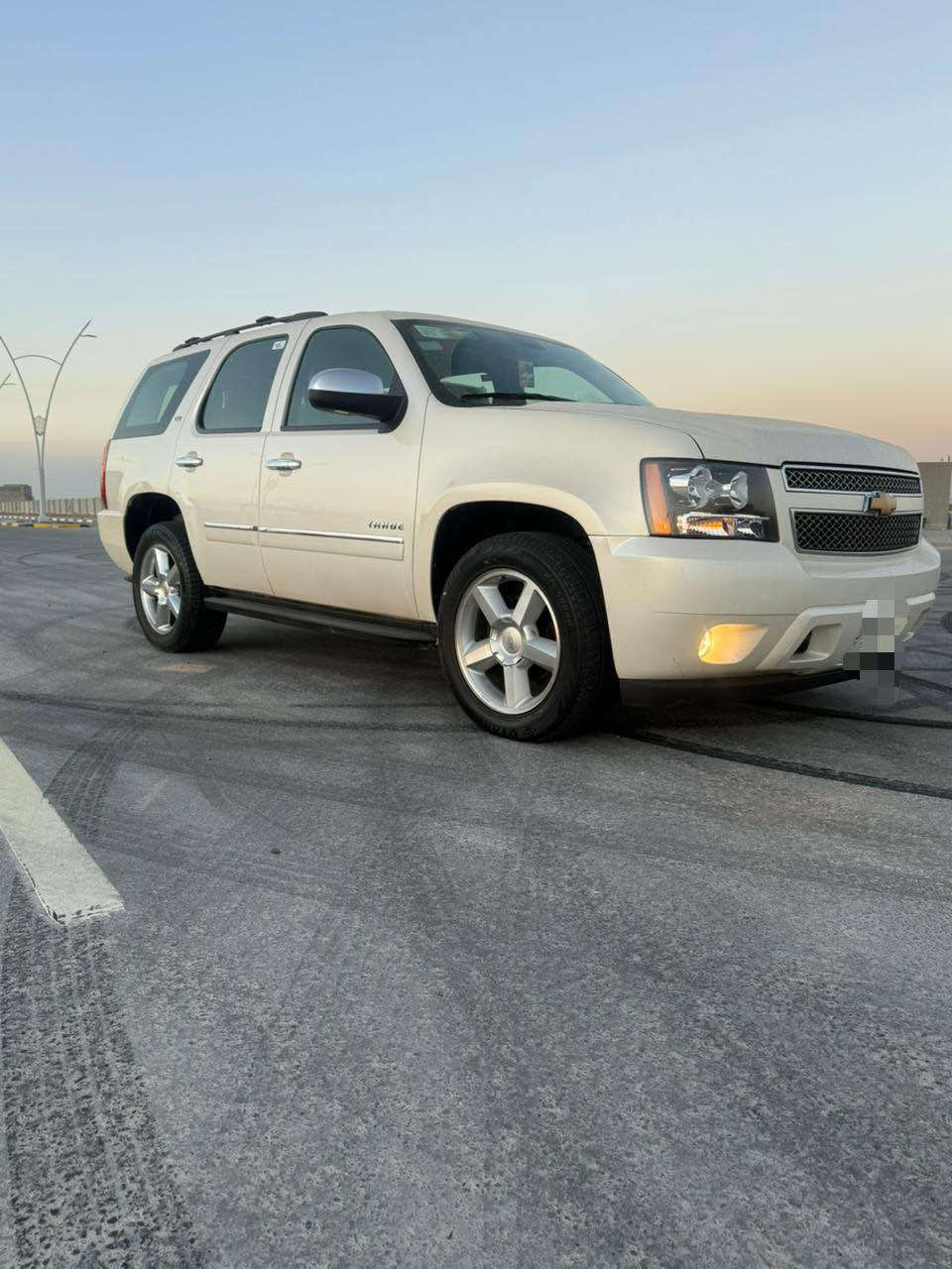 سلام عليكم تاهو ادوات حاويه مكفوله كص وضربه وفتح صبغ مكانات تجميلي موديل2013 ماشيه 170الف خليجيLTZ مكانه بلبصره هاتف*********** Singapore
