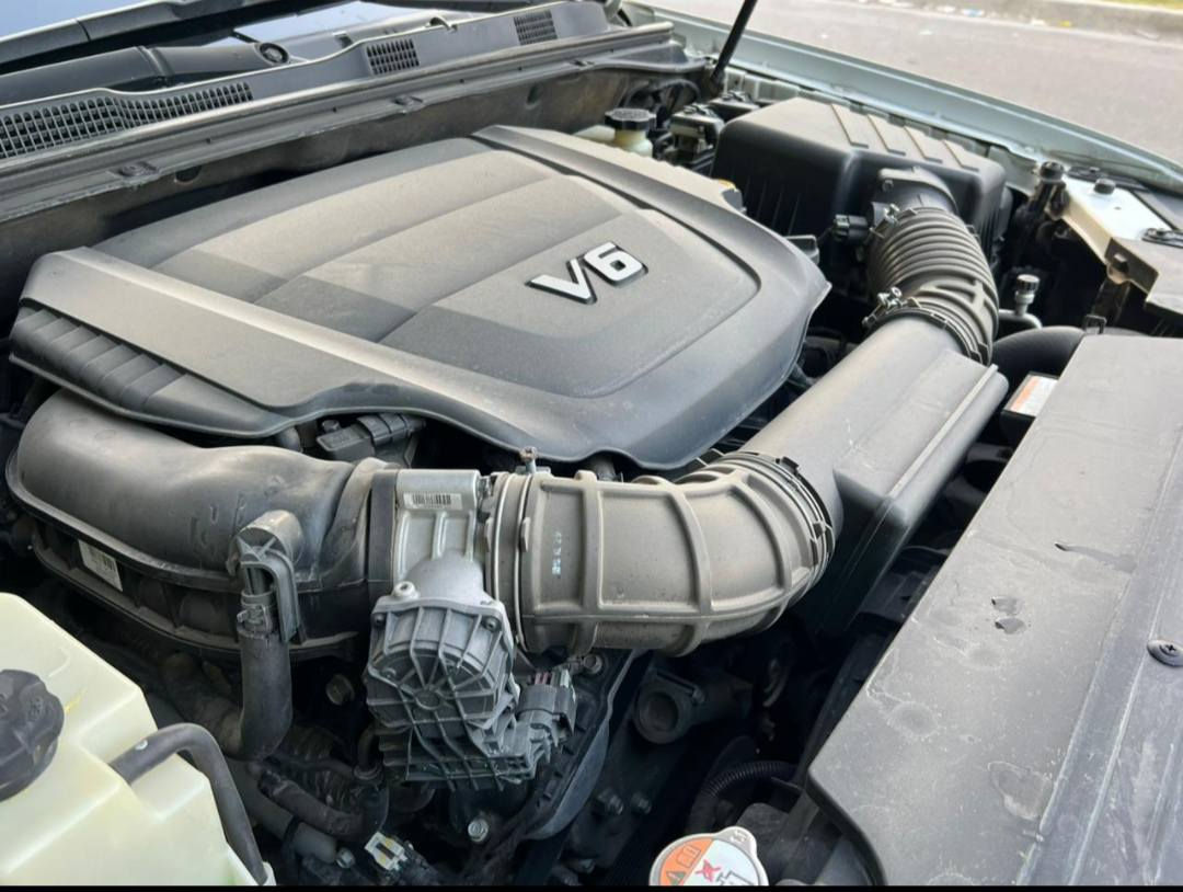 استلام الشركه الدواليه العراقيه مع ضمان الشركه كتلوكات
سياره ( بوضع شركه من الصبغ والتبديل والضرار كارتون شرط )
محرك كير صدر اتراي زيرو شرط 
من 2014 عله يدي 
ماشيه 79 ألف حقيقي اسبير مانزل 
مواصفات فول 
بصمه تشغيل ابواب بصمه ثانيه مامستعمله
فتحه بل قماره سلايت 
كشنات كهرباء اثنين  وتدفأ تبريد وجلد 
محرك ٦ سلندر ۳۸۰۰
باب خلفي شفط 
ذاكره كشنات خزن ميموري 
لد خلفي و حساس خلفي وكامره
مري قلاب على بك ومري شفط 
ويل ١٨ 
ثلاجه بل جكمجه 
تحكم استيرن و استيرن كهربائي
مواصفات معروفه 
سياره على ايد وحده وبمعنى الكلمه جديده وما يحتاج اشرح 
ورقم محوله الاماني بسمي سنويه هسه  لغايه ٣٠

ورقمي

‭٠٧٧٦ ٦٥٠ ٣٦٢٣‬
مكان السياره بغداد
***********

***********
