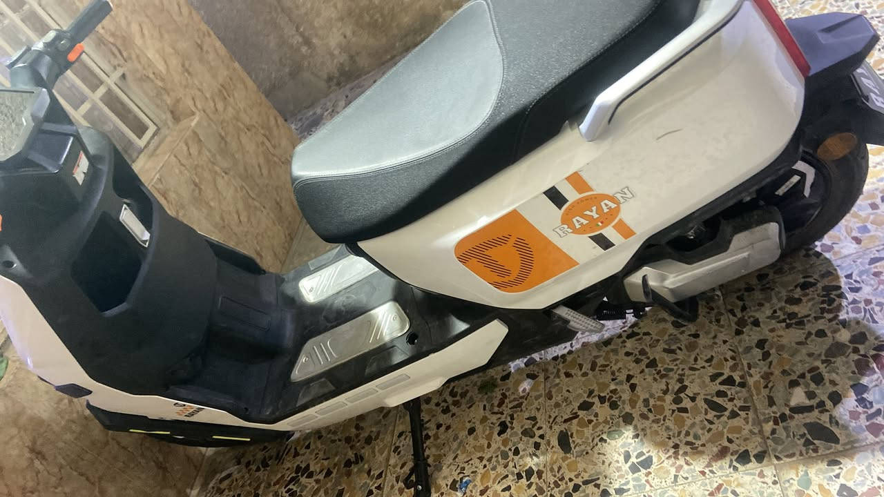 السلام عليكم ريان وحش الكون جديدة سعرها 925 وبيها مجال قليل مكاني بغداد حي العامل رقمي ***********
