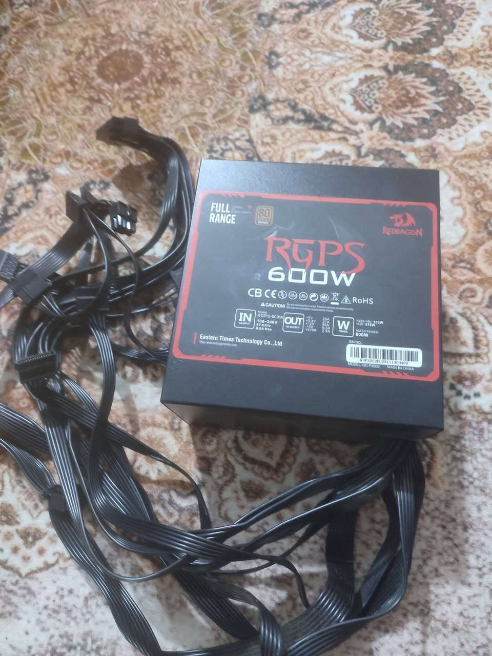 للبيع اعذروني شباب توصيل ماكو  ***********
R5 3600x 
B450 TOMAHAWK MAX 
G.SKIL 8+8 = 16 3600 mhz
SSD M.2  256 NVME 
سعر 250 قفل 

GTX 1660 SOUBR 6 G  كرت 

130 قفل

600  wat Red dragon بور 

40  قفل
