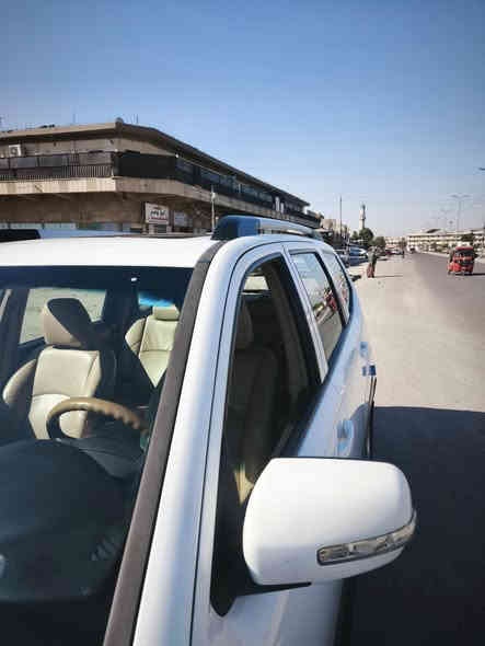 موهافي 2012
رقم بغداد جديد
بدون صبغ 
ماشيه 90 حقيقي
فتحه كشنات جلد
كشنات كهرباء 
سويج
15500
***********
متواجد بغداد
