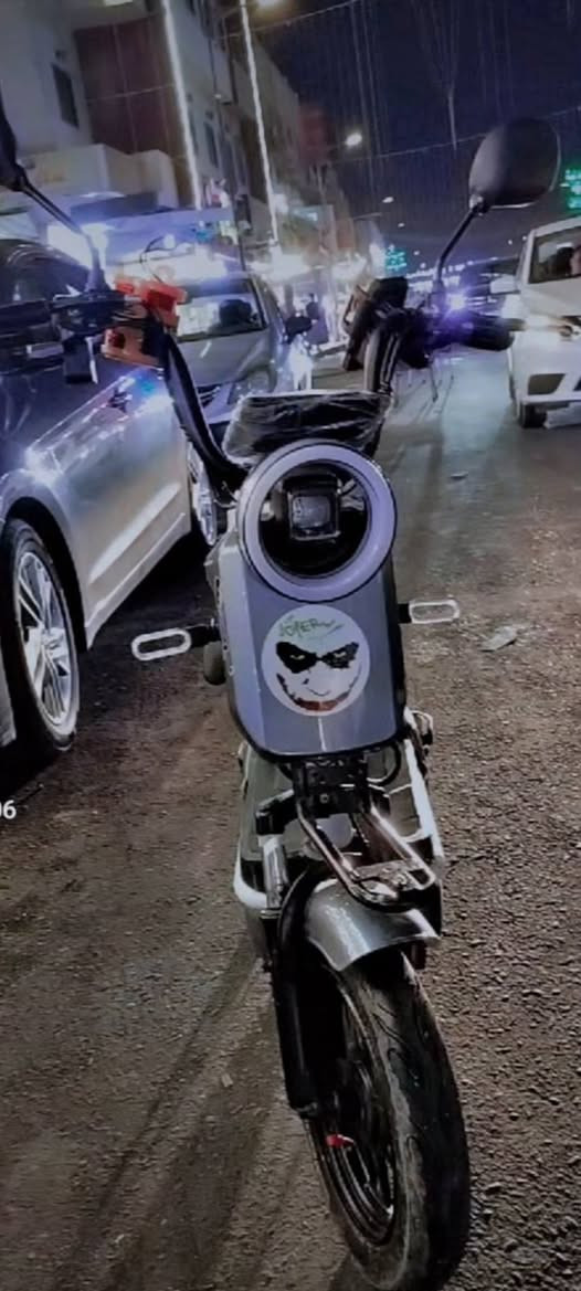 ماطور شحن للبيع السعر 230وبي مجال اتصل علي الرقم *********** مابي اي عيب أربيل, العراق
