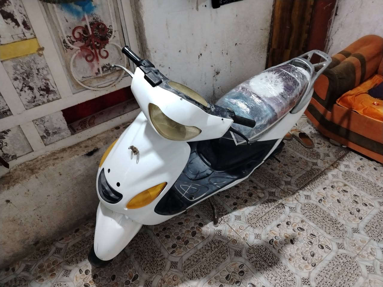 سلام عليكم اكززللبيع دراجه خيرمن الله شغاله سلف هندر تايرات جدد مكينه ناعمه دراجه نقصه باتري تعبان وكلوب الكدام محترك سعره 175 مكاني ناصريه مركز حي الزهرا يم علوت السمج شراي اتصل وخادمك  ***********
