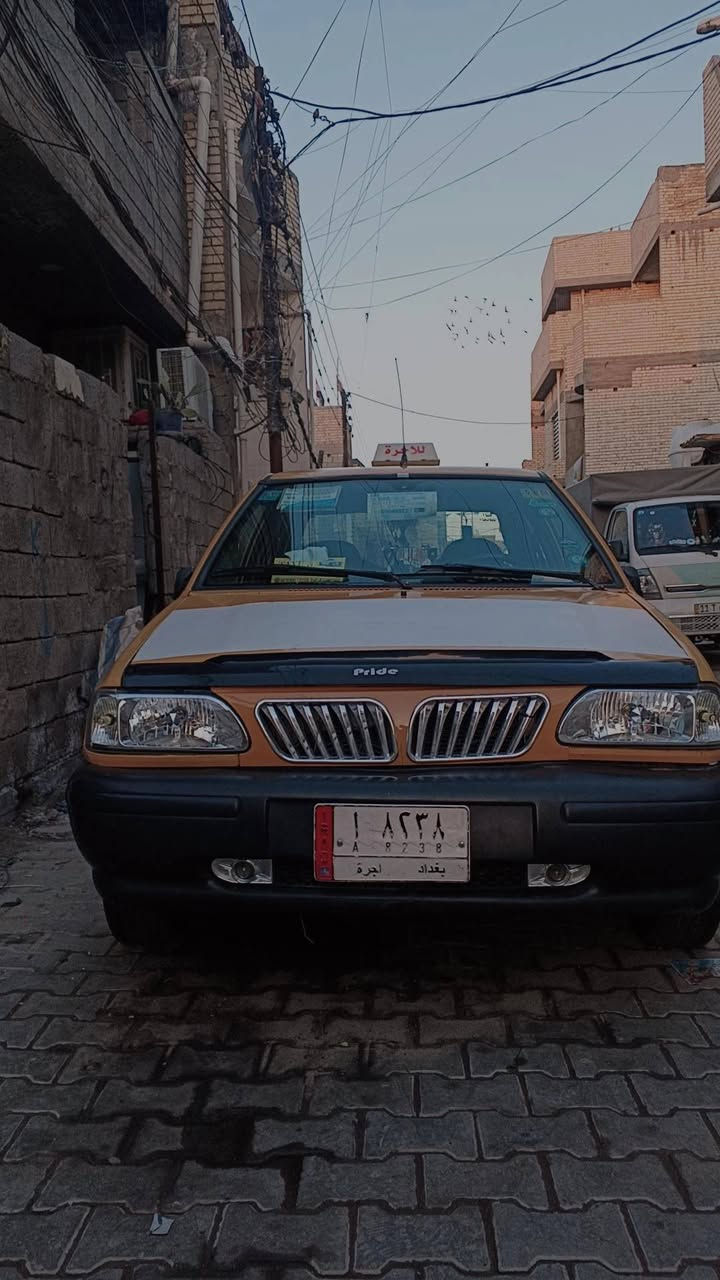 سلام عليكم سايبه مديل 14
سايبه مديل 14
صدر جديد مشط جديد دبلات جديد 
بور ستيرن جديد تخم تاير سياره خير من الله 
حادثهه جاملغ كما محدث بل صوره لموجوده 
لاحمين تفويه سياره نضيفه لا تكسر بسعر مكان بغداد الشعله 
سعرهه 32وبيهه مجال ***********
***********
