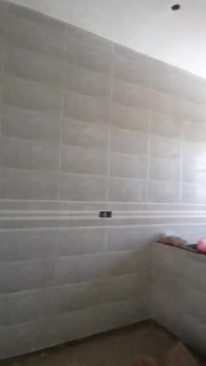 السلام عليكم
خلفه سيراميك جدران ارضيات متفرغ حالياً
اشتغل يوميه + متر + مكطوعه
***********
