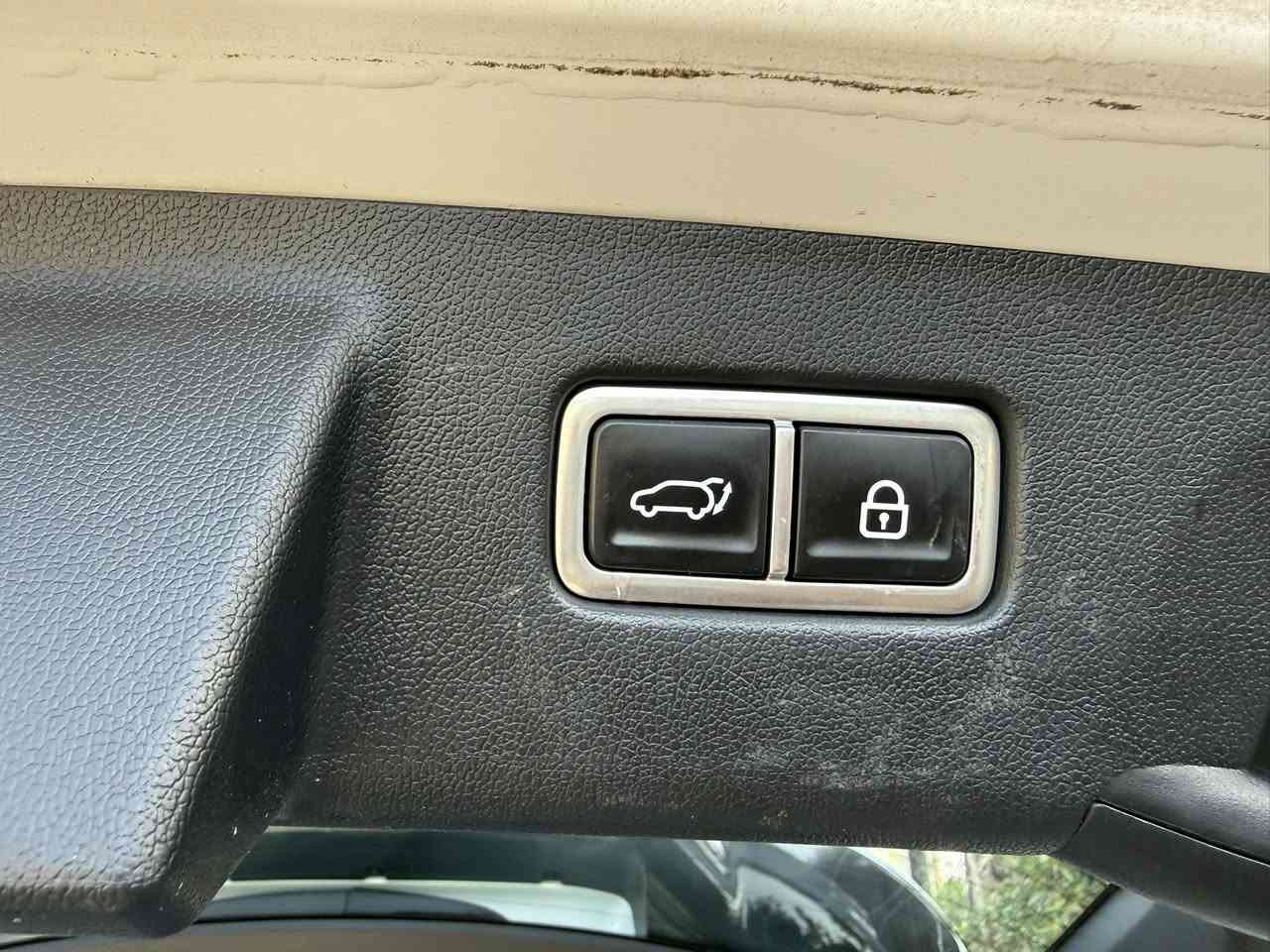 سورنتو.. خليجي.. موديل 23.. ماشيه 55 ألف
مكان بغداد.   السعر 258.  (*********** 
صبغ بس بنيد .. وكير.. و محرك.. كفالة وكهربائيات...بانروما. . 6 سلندر.. 7 راكب.. 3 قطع تبريد.. كير ماوس.. كير8 نمر. . تشغيل عن بعد.. 5 عدسات.. بصمة تشغيل.. بانروما.. سايد بريك بصمة.. بصمة أبواب.. أشاير مري.. مري شفط.. اشارات ترحين.. يدات نيكل.. حساسات خلفيه واماميه.. صندوق كهرباء ذكي.. بلوجكترات.. لدات.. كشنات كهرباء.. تبريد شاشة.. نظام تزحلق.. شاشة متصله.. كامره دواره.. شاحن واير لس.. وبالخير على اللي تصير من نصيبه
