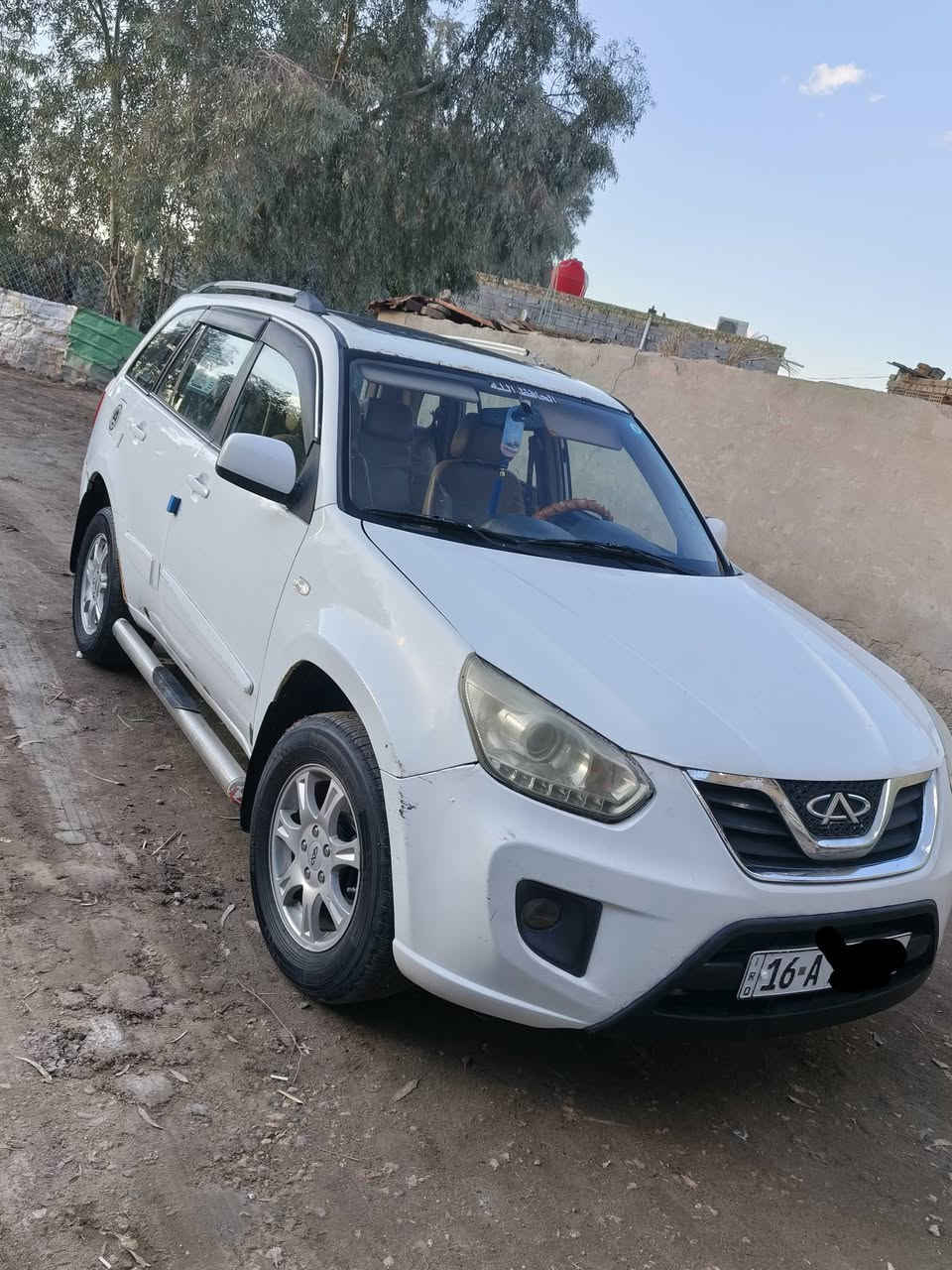 السلام عليكم
تيكو 2013 للبيع 

سياره حلوه نصبتها حلوه كير مكينه مكفولات السياره مكفوله عدا بنيد مبدل 

كير كهرباء (5)نمر 

المكينه..  1800

سياره شلعتها حلوه مواصفات كشنات جلد 

فتحه تدفئه تبريد شغال خير من الله رقمها قادسيه(16) بسمي مداور ثاني يوم رقم انكليزي سنويه لل 2030 (السعر 60) وبيها مجال للشراي 
مكاني ديوانيه 
رقم ***********
