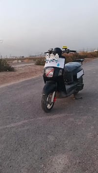 دراجه بوليس للبيع دراجه كامله مكينه نظيفه سعر 750 وبيها مجال مكان بغدا...