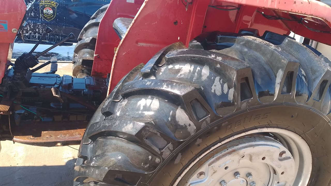 السلام عليكم تلكتر موديل 2012 گير محرك اكسل ادراليك مع باور كله جديد اربع اربع تاير جديد ما ناقصها لو الف العنوان سامراء العباسيه سامراء السعر المطلوب 80 ورقه بها مجال بسيط الهاتف***********
