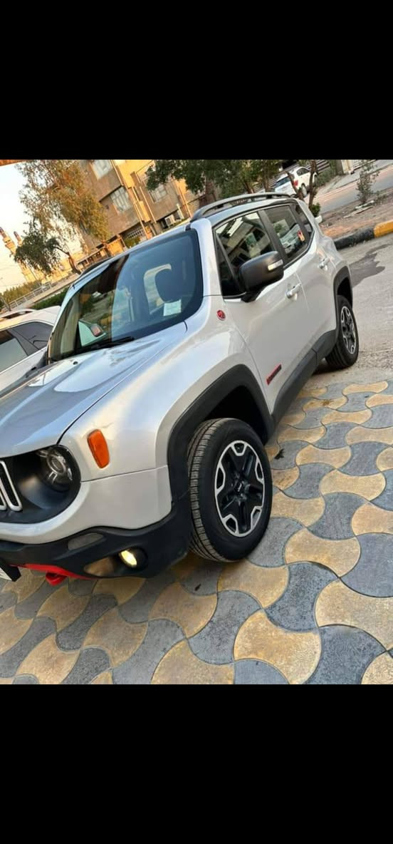 جيب رنكيد فئه ترايل هوك مديل 2018
سياره ماشيه 81 كيلو حادثه دعاميه فقط بدون ايرباك وشويه جملغ وبنيد بسمي سياره رقم بغداد ومكانه بغداد
سياره خير من الله مكينه كير خير من الله مدرايه دهن اصلي وبانزين محسن على طول
حداديه كله جديده
سعر 130 وبيه مجال 
رقمي ***********
