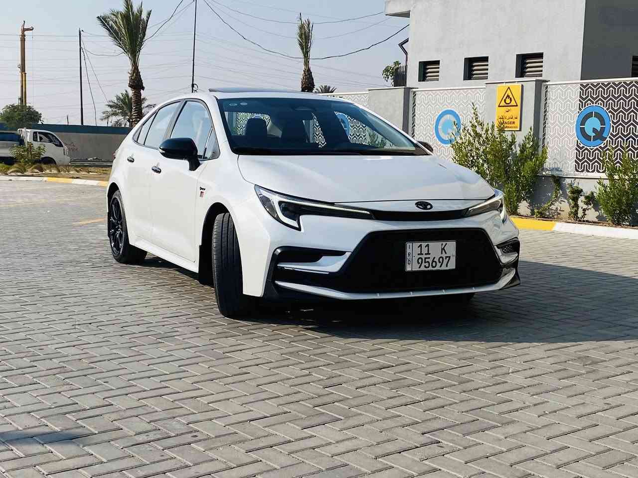 السلام عليكم للبيع كورلا S بلاك ادشن موديل 2025 لون صدفي ماشيه 14 رقم بغداد تحويل ثاني يوم مكفوله من الصبغ ول بارد ول فتح ول تبديل فول مواصفات كشن كهرباء داخل احمر السياره جديده بمعنى الكلمه حالها حال الزيرو وسعرها بسعر ال 24 مكانها بغداد حي الجهاد للاستفسار عن السعر ول تفاصيل اكثر الاتصال ***********
